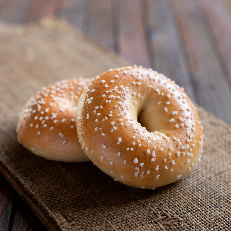 Delicious Salt Bagel Experience